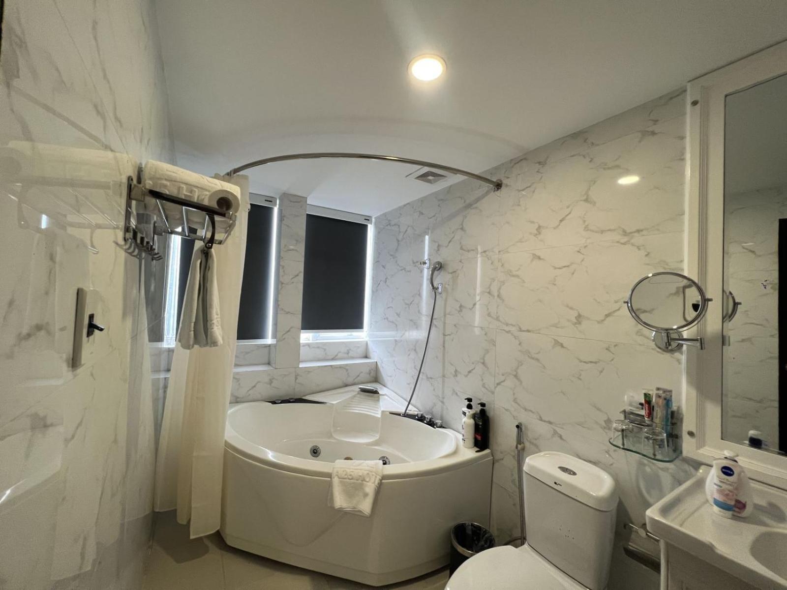 A25 Hotel - 20 Bui Thi Xuan Хошимин Экстерьер фото